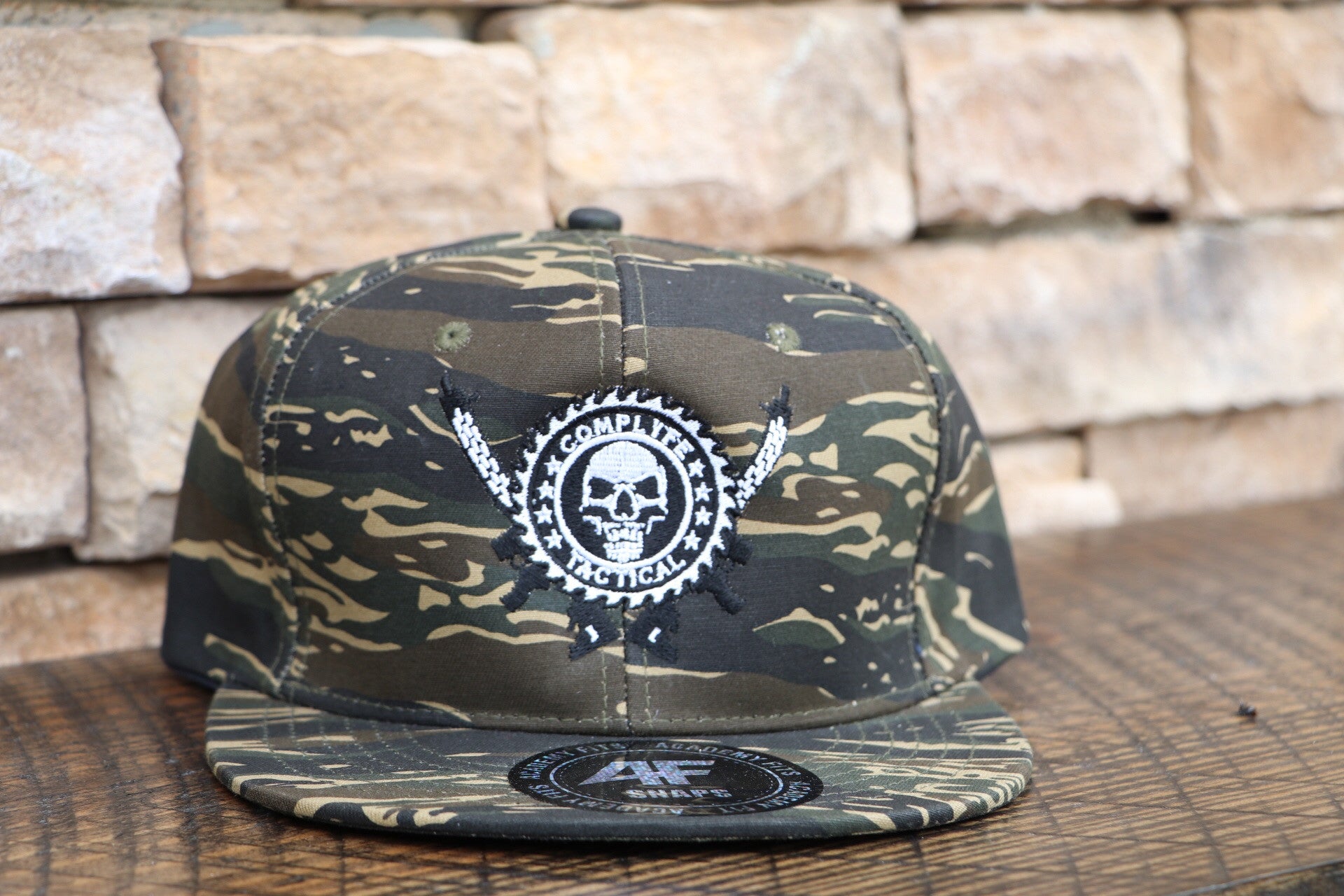 Comp Lyfe CLTAC Camo cappellino snapback visiera nera