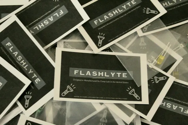 Comp Lyfe Flashlyte lampadina LED bianca