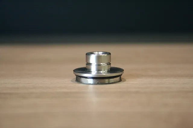 Steam Tuners Joel Slam Cap V2 top cap 22mm acciaio