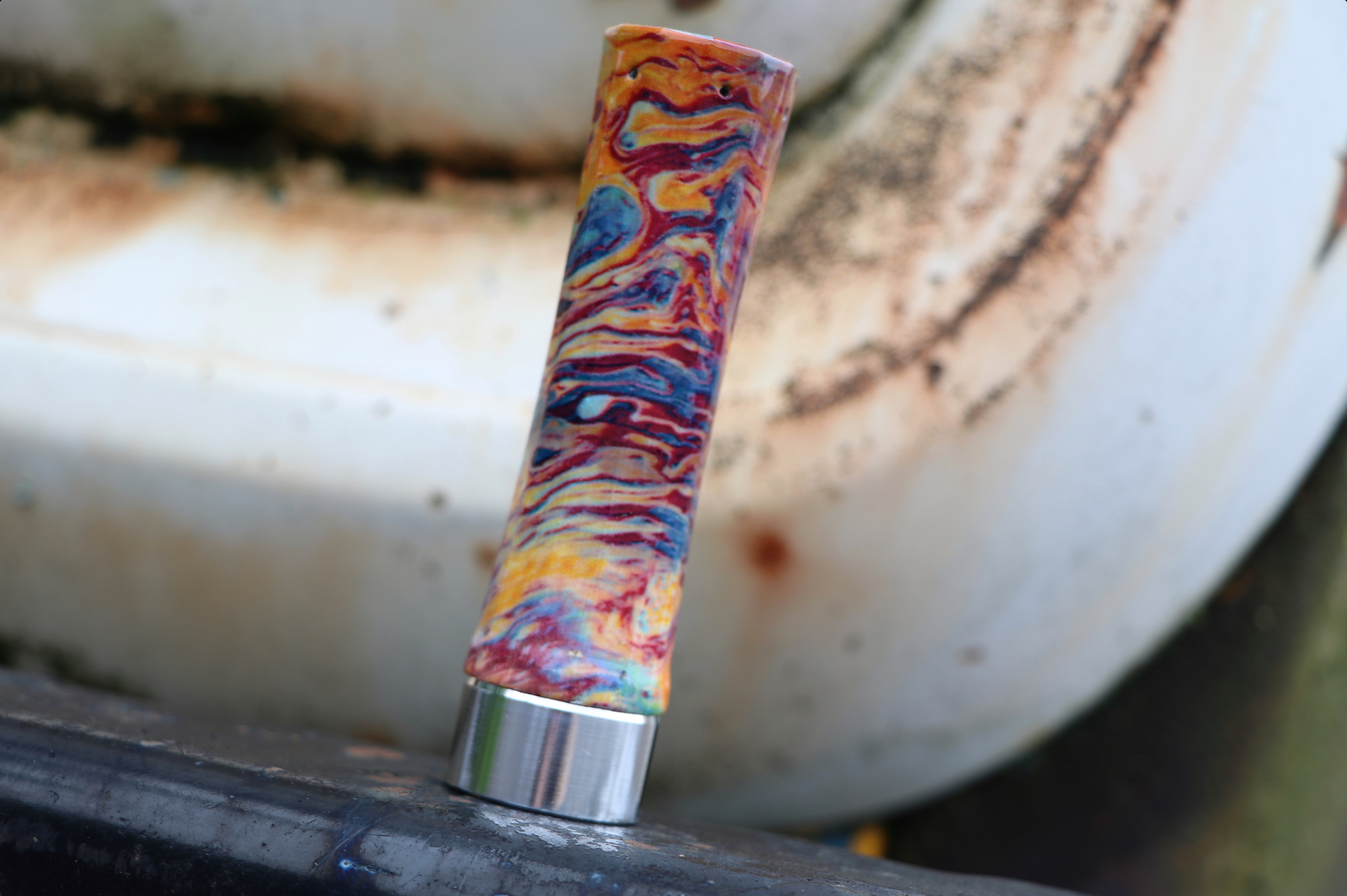 Comp Lyfe Self Made tubo tie dye 18650 hydro dip