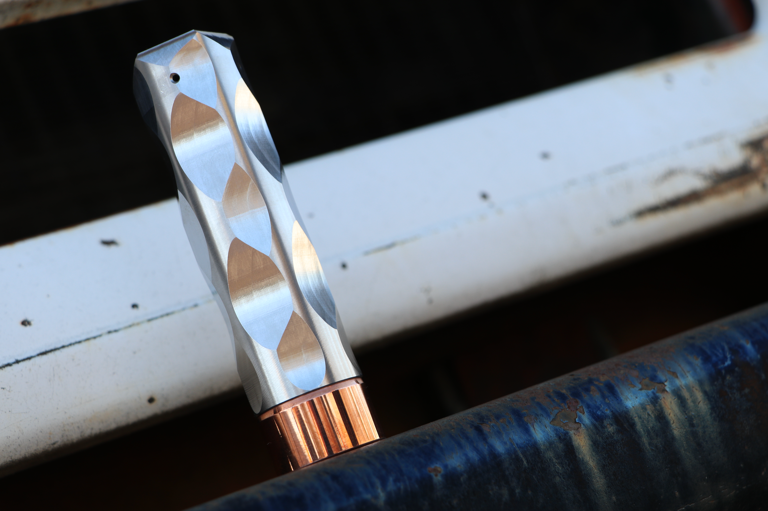 Comp Lyfe Stealth Collection tubo 18650 24mm