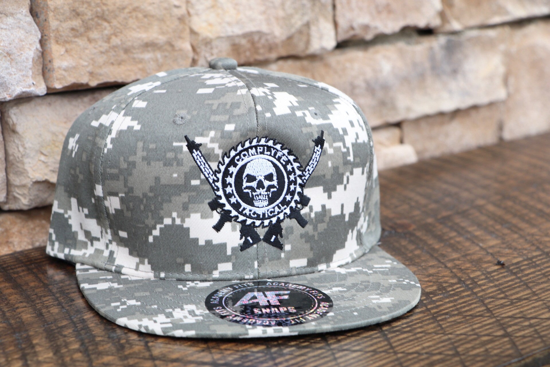 Comp Lyfe CLTAC Camo cappellino snapback visiera nera