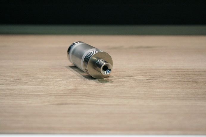 Steam Tuners T2 drip tip acciaio foro 3,7 mm