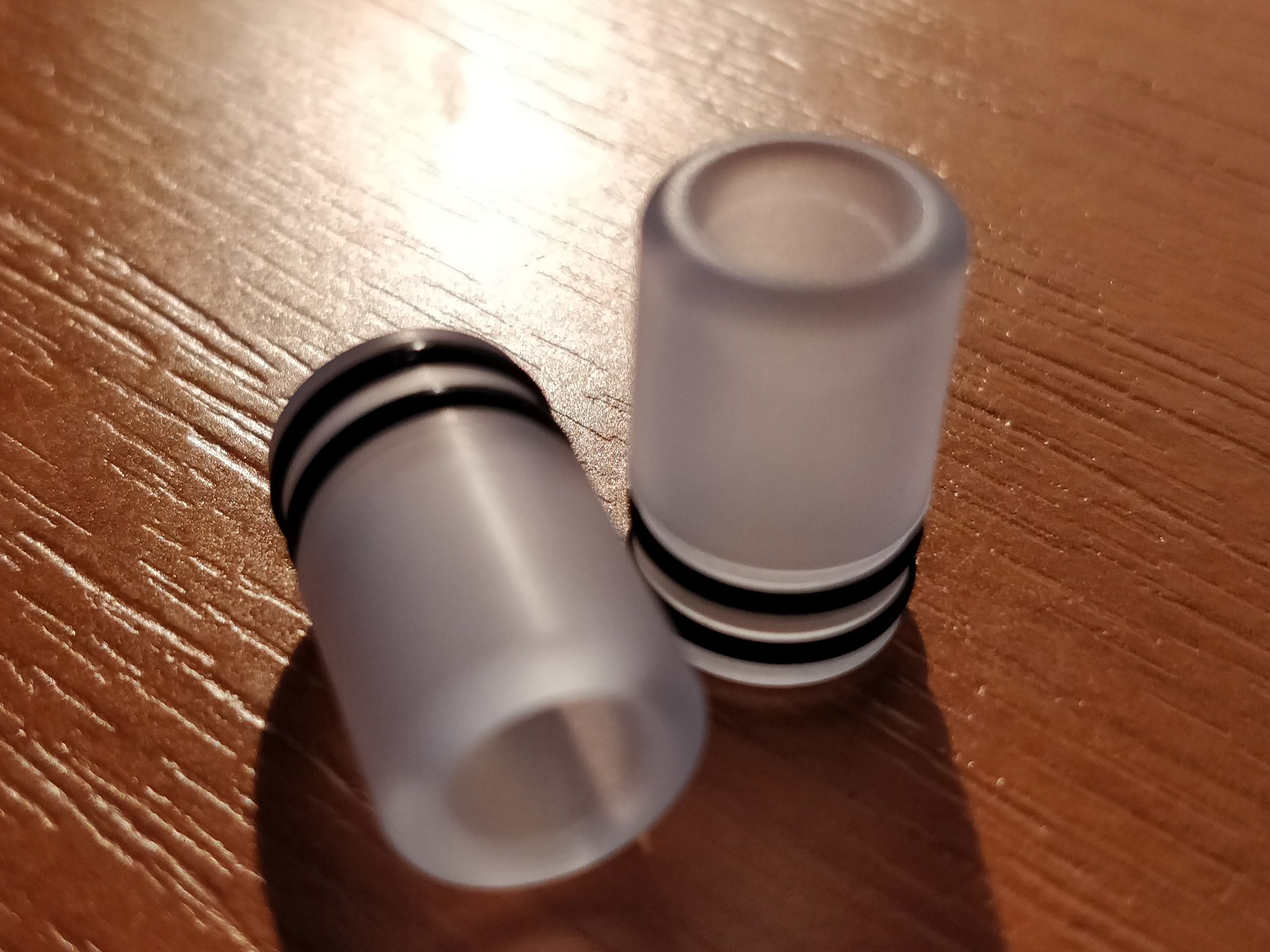 KHW Coloumn XS drip tip policarbonato stretto