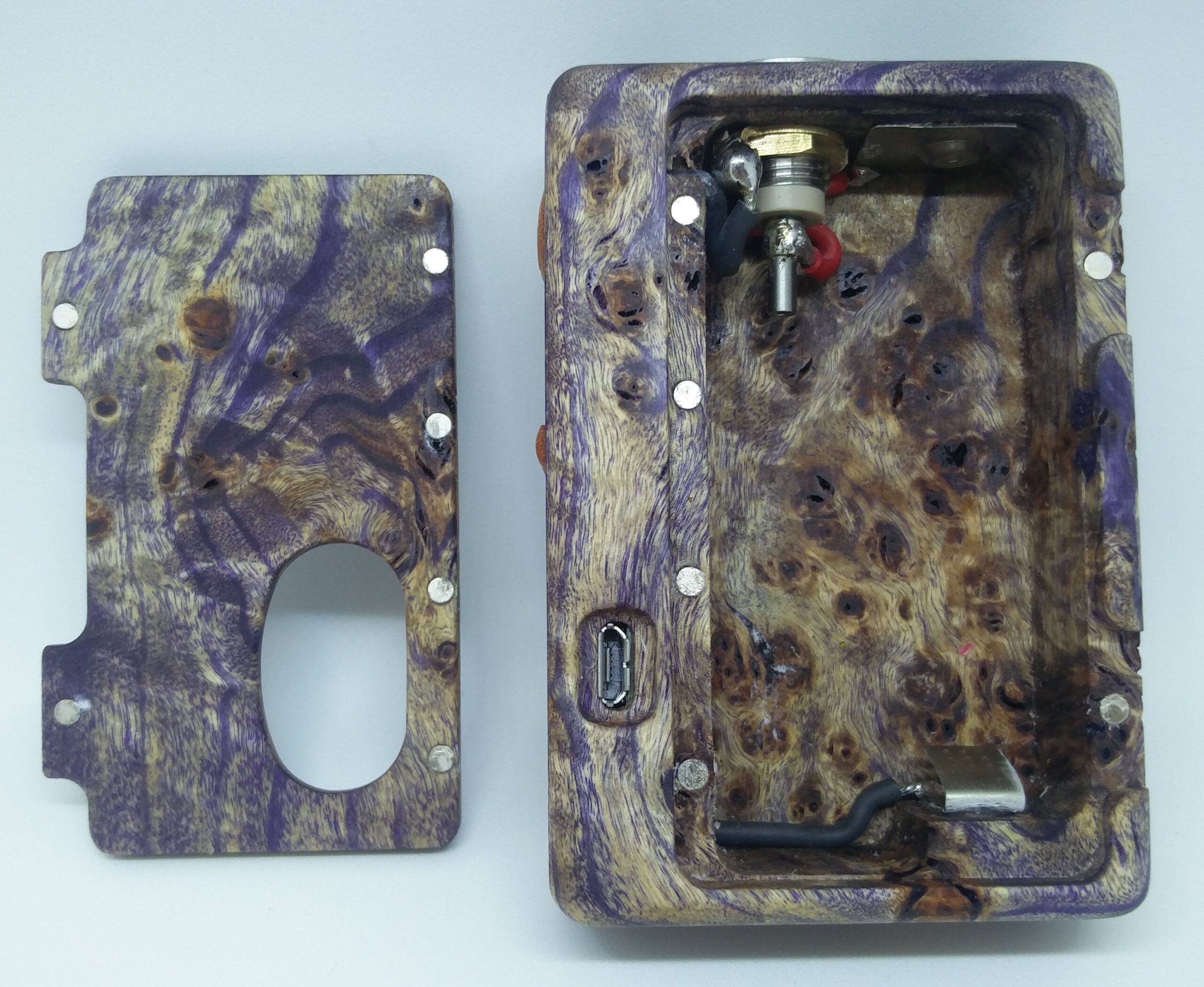 KHW DNA60 box mod legno purple burl 18650