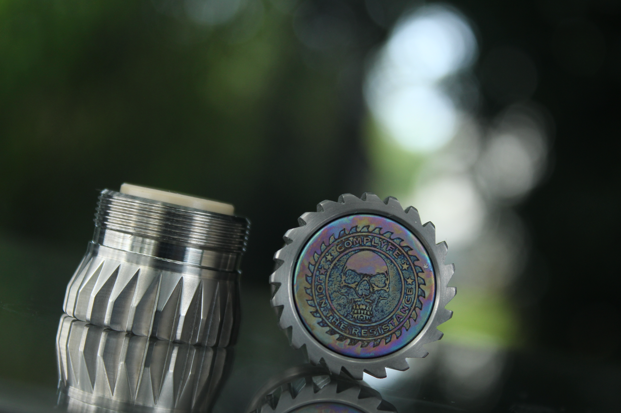 Comp Lyfe Low Rider housing 18650 Sawblade titanio grezzo