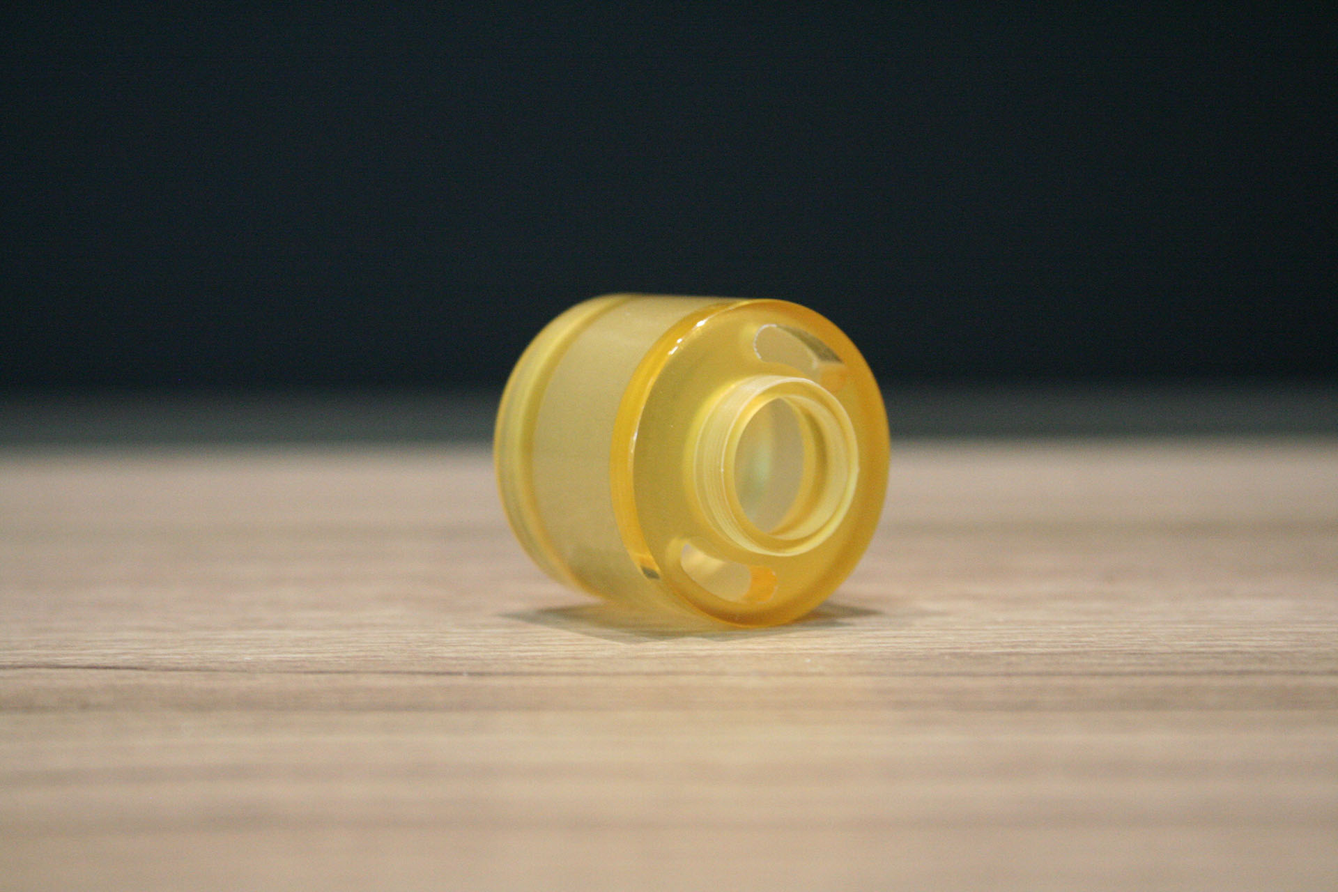 Steam Tuners Dvarw FL MTL 24mm Top Fill serbatoio Ultem